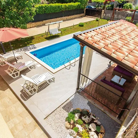 Stunning In With Wifi Holiday home *