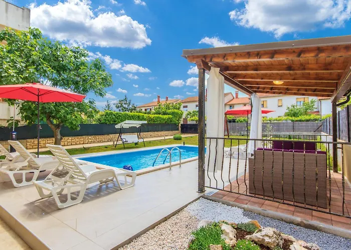 4 Bedroom Amazing In * Πούλα