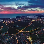 Stunning In بيت للعطل بولا